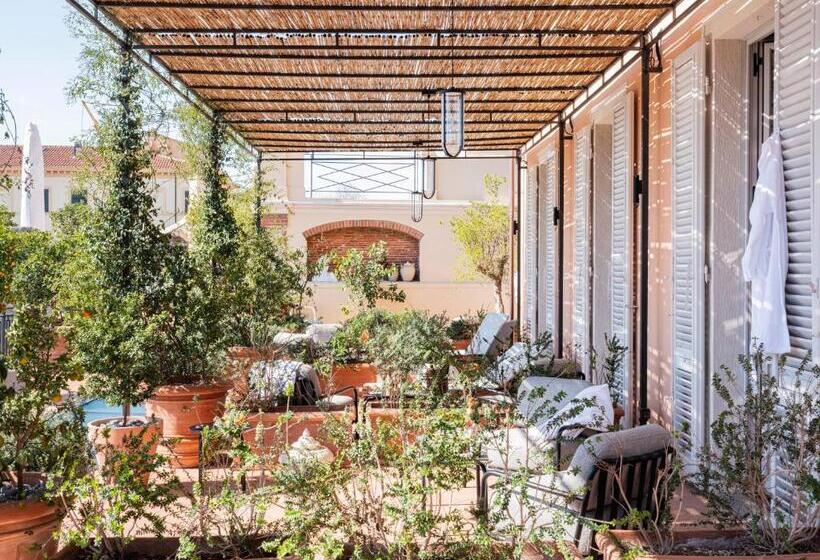 غرفة قياسية مزوَّدة بتراس, Paradis Pietrasanta