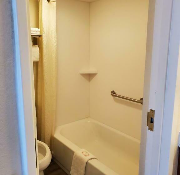 חדר סטנדרט, Suburban Studios Middlesboro