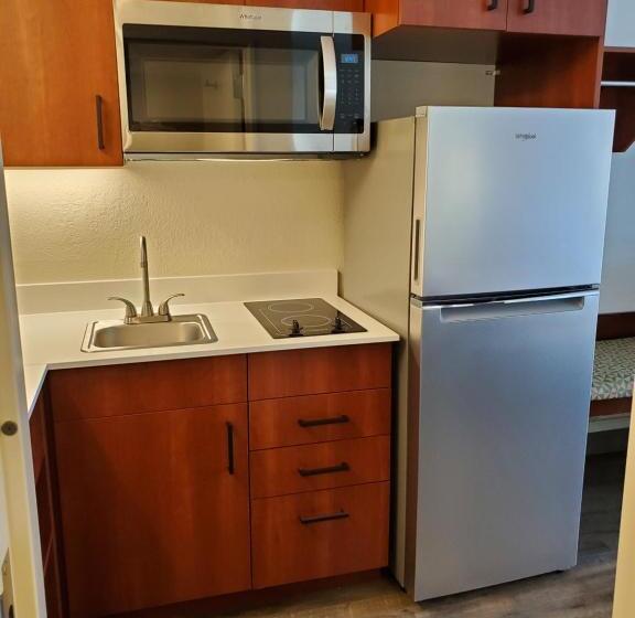 스탠다드 룸, Suburban Studios Middlesboro