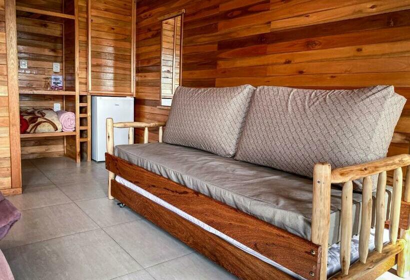 کلبه ییلاقی, Pousada Flor Do Campestre