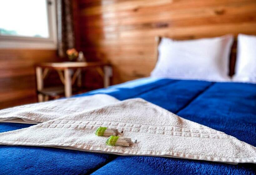 کلبه ییلاقی, Pousada Flor Do Campestre