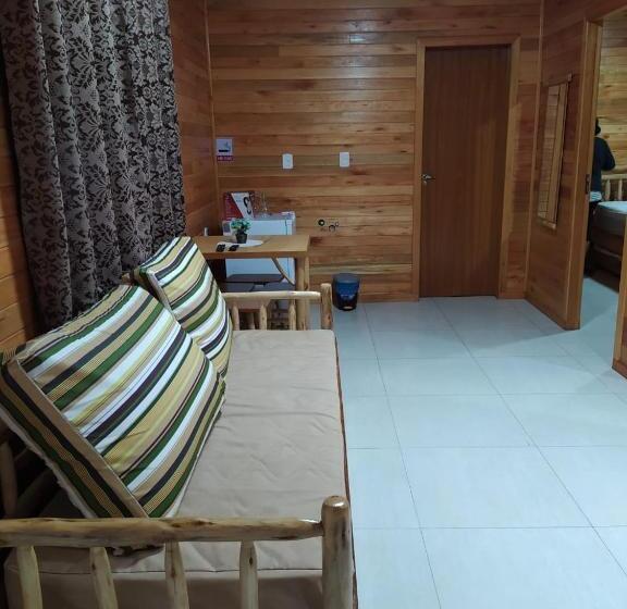 کلبه ییلاقی, Pousada Flor Do Campestre