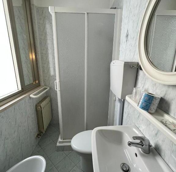 スタンダードシングルルーム, Alla Frasca