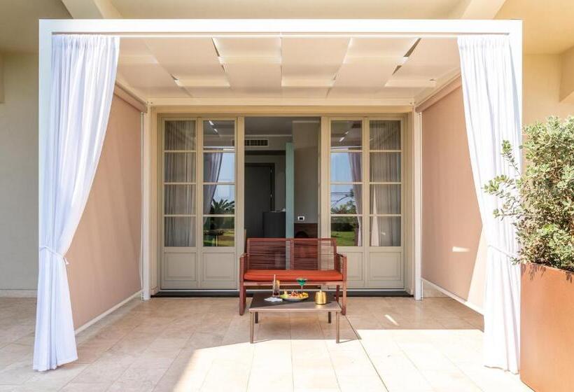 디럭스 룸 측면 바다 전망, Grand Hotel Torre Fara