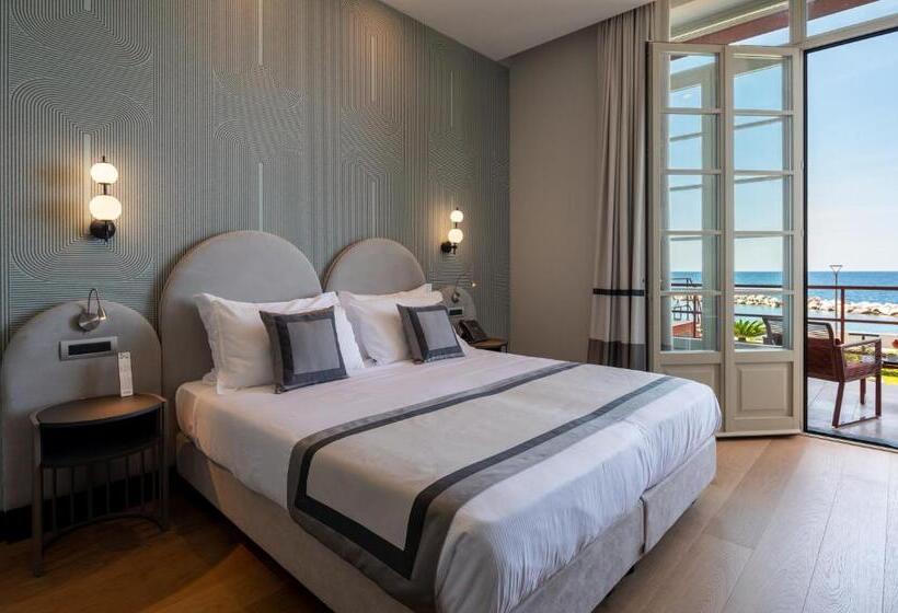 프레스티지 트리플 룸, Grand Hotel Torre Fara