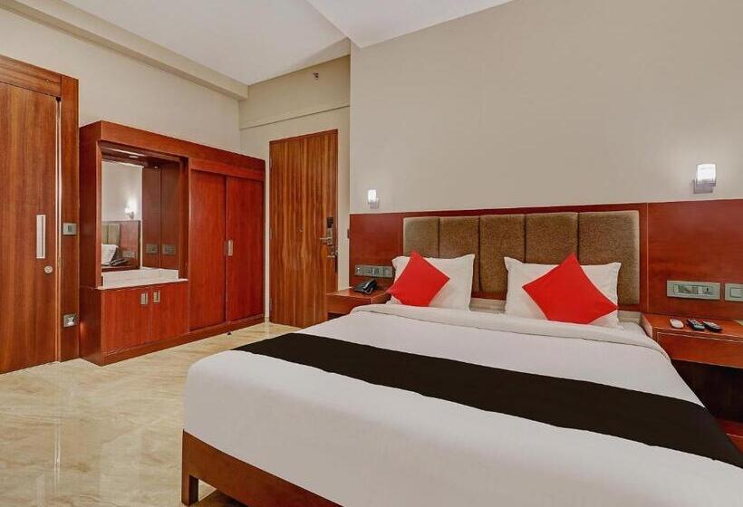 디럭스 트리플 룸, Super Hotel O Kizhakkambalam Tourist Home