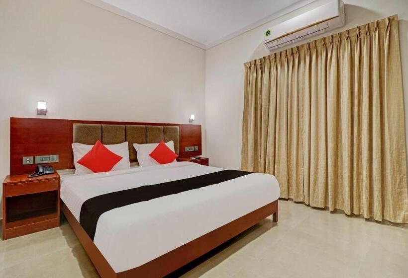 Трехместный Номер Deluxe, Super Hotel O Kizhakkambalam Tourist Home