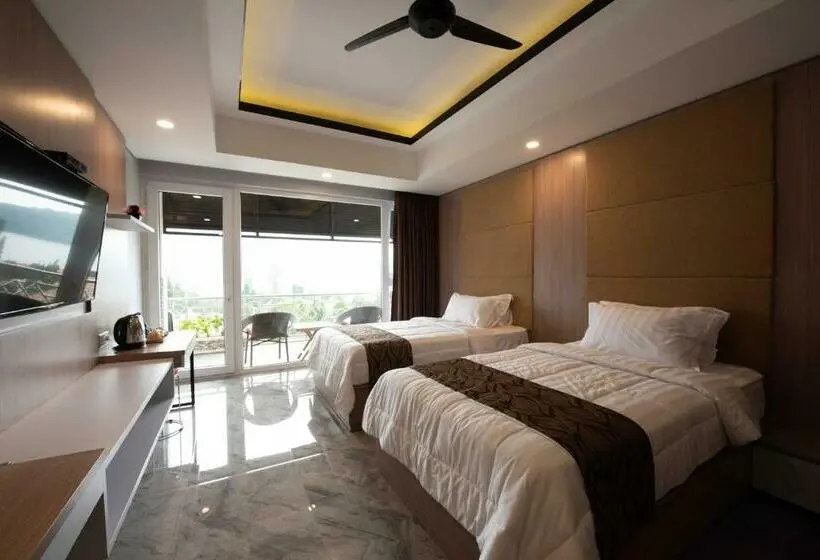 Deluxe Zimmer, Dedanau
