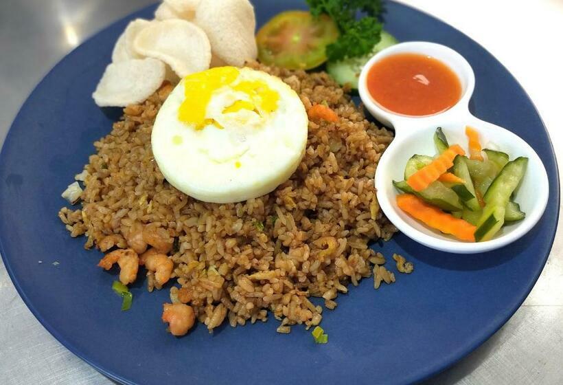 חדר דלוקס, Dedanau