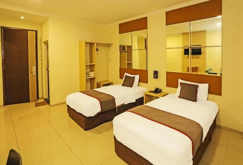 اتاق لوکس, Townhouse Oak  Fiducia Serpong