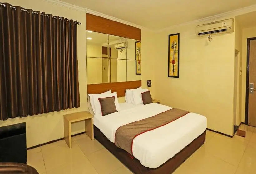 سوییت لوکس, Townhouse Oak  Fiducia Serpong