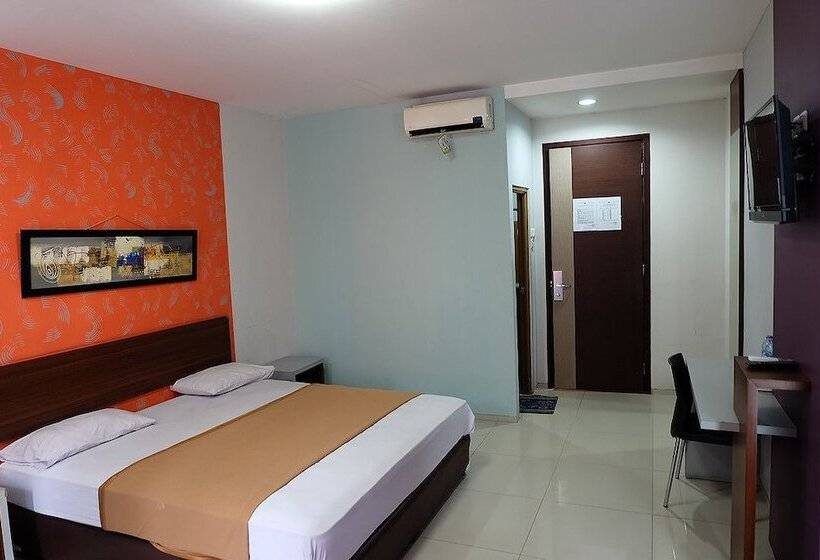 Номер Deluxe, Townhouse Oak Fiducia Serpong
