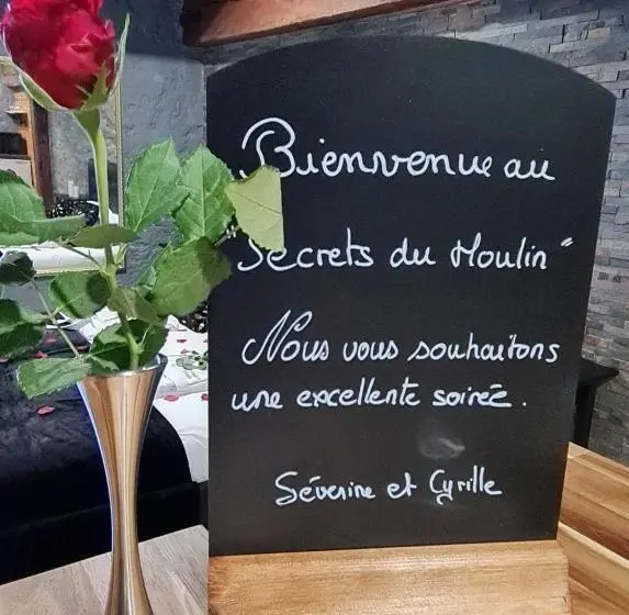 バスタブ付きスタンダードルーム, Le Grand Moulin Des Tanneurs B&b Et Love Room
