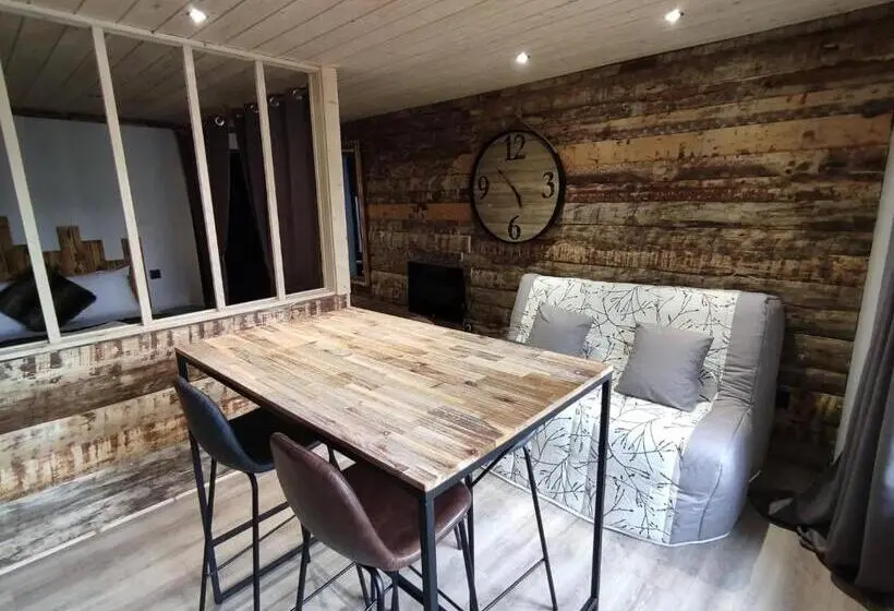 ファミリーステューディオ, Le Grand Moulin Des Tanneurs B&b Et Love Room