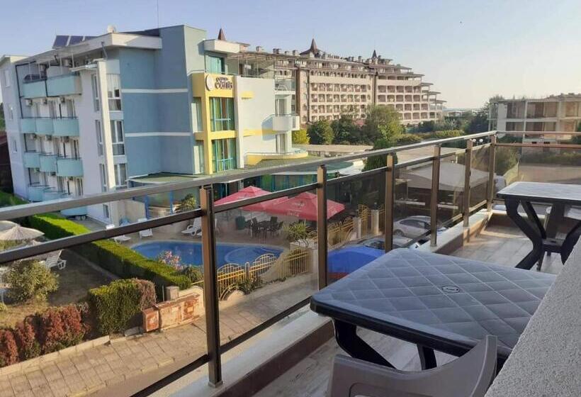 استودیو استاندارد با بالکن, Panorama Studios Obzor