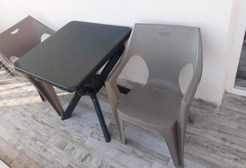 استودیو استاندارد با بالکن, Panorama Studios Obzor