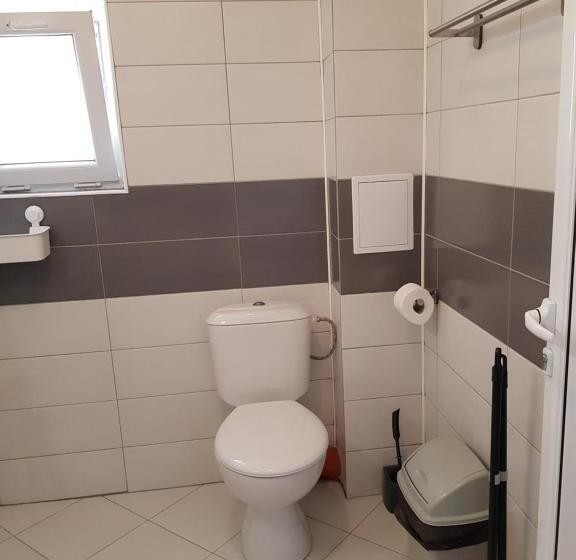 استودیو خانوادگی, Panorama Studios Obzor