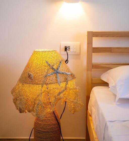 חדר סטנדרט יחיד, Tipino