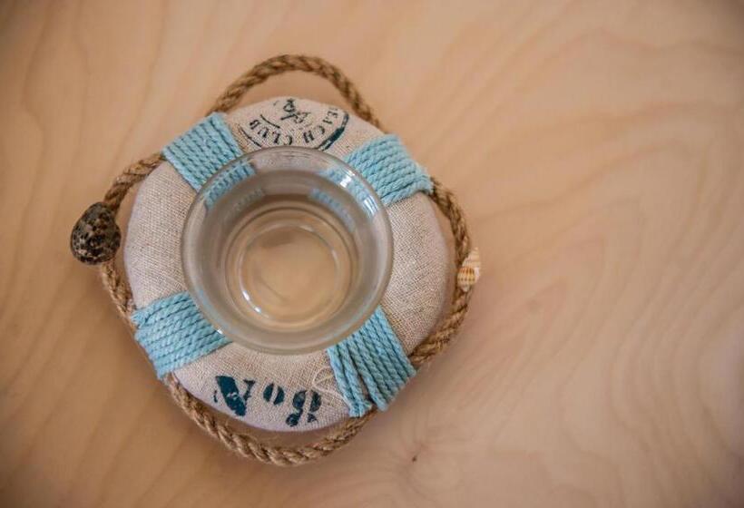 חדר סטנדרט נוף לים, Tipino