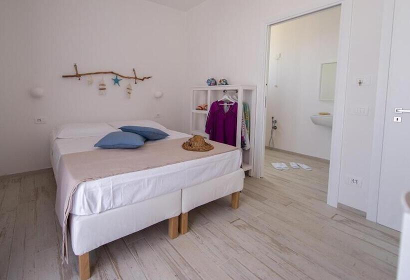 חדר סטנדרט מותאם לאדם עם מוגבלויות, Tipino