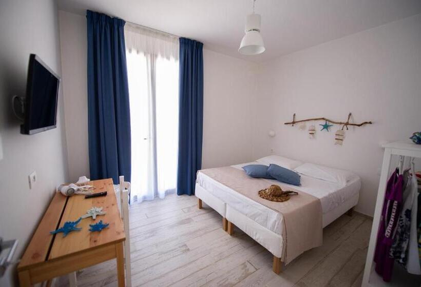 חדר סטנדרט מותאם לאדם עם מוגבלויות, Tipino