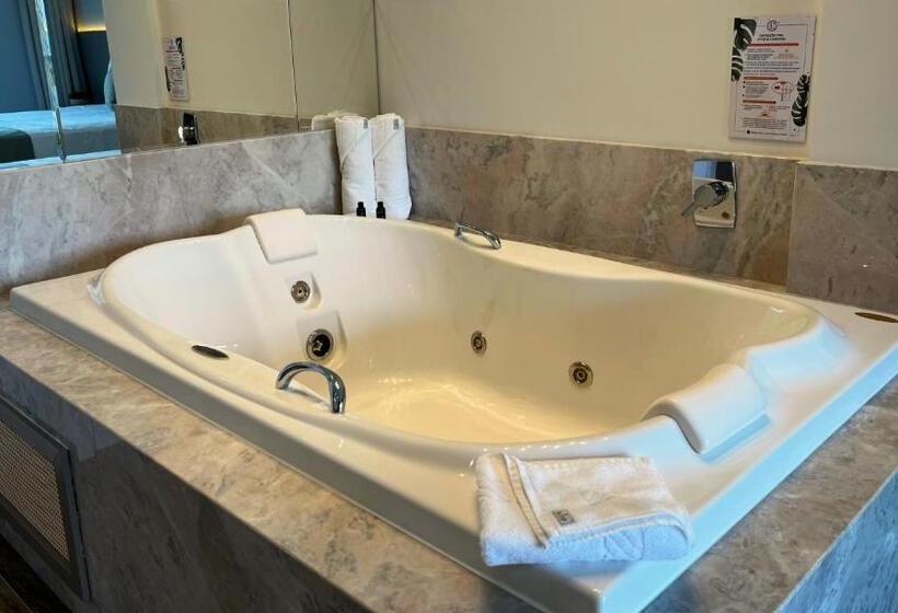 Люкс с гидромассажем, Resort Ecoar