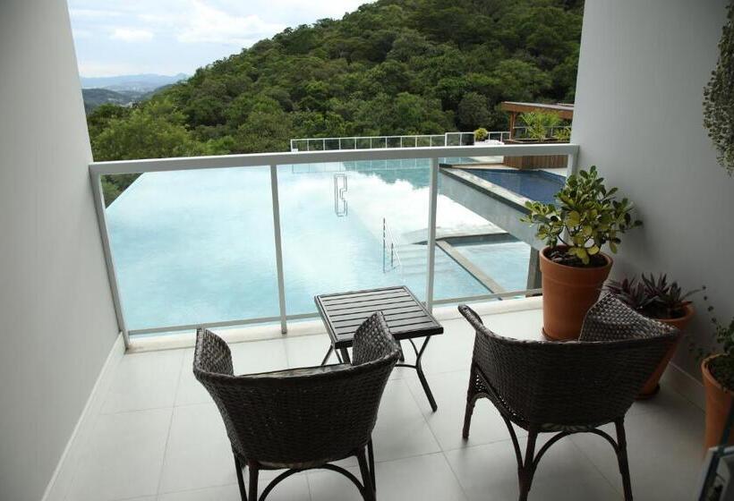 جناح, Resort Ecoar