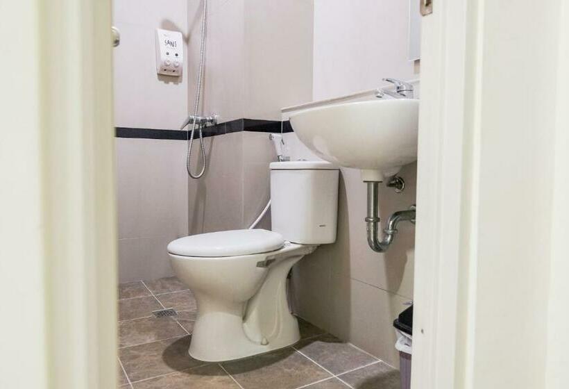 Номер Deluxe, Townhouse Oak Fiducia Serpong