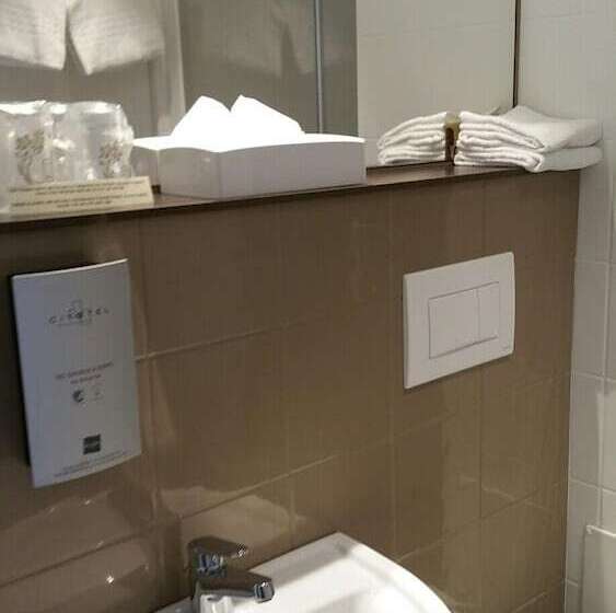 Номер Стандарт, Citotel Du Port Rhu