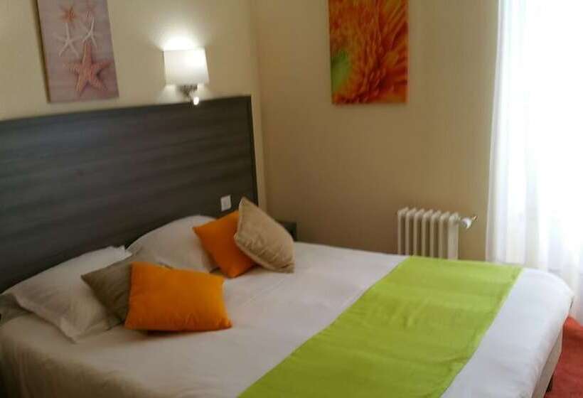 スタンダードルーム, Citotel Du Port Rhu