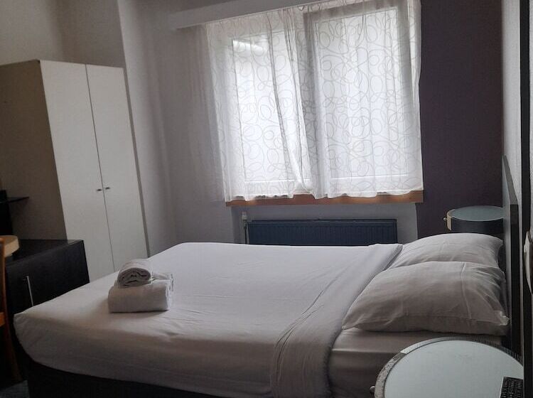 اتاق استاندارد, Albergo
