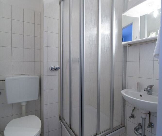 اتاق استاندارد یک نفره, Alper Hotel Am Potsdamer Platz