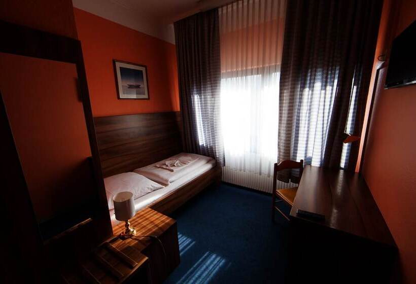 اتاق استاندارد یک نفره, Alper Hotel Am Potsdamer Platz