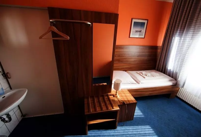 اتاق استاندارد یک نفره, Alper Hotel Am Potsdamer Platz