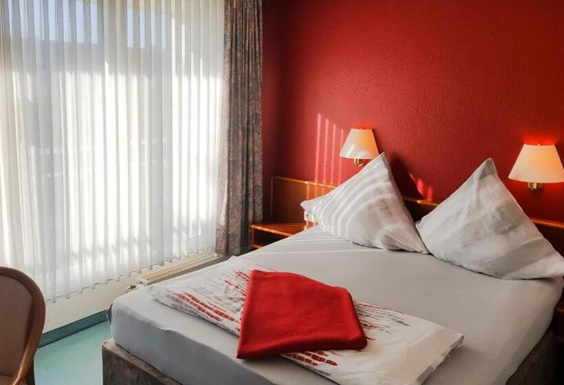 اتاق راحتی, Am Dusseldorfer Platz