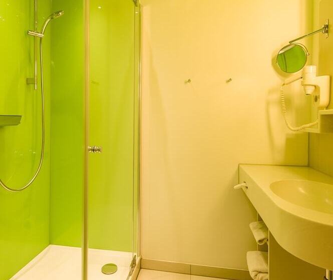 컴포트 트리플 룸, An Der Linah Garni