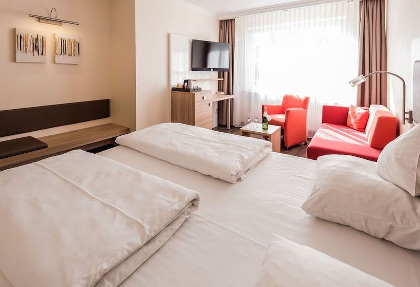 컴포트 트리플 룸, An Der Linah Garni