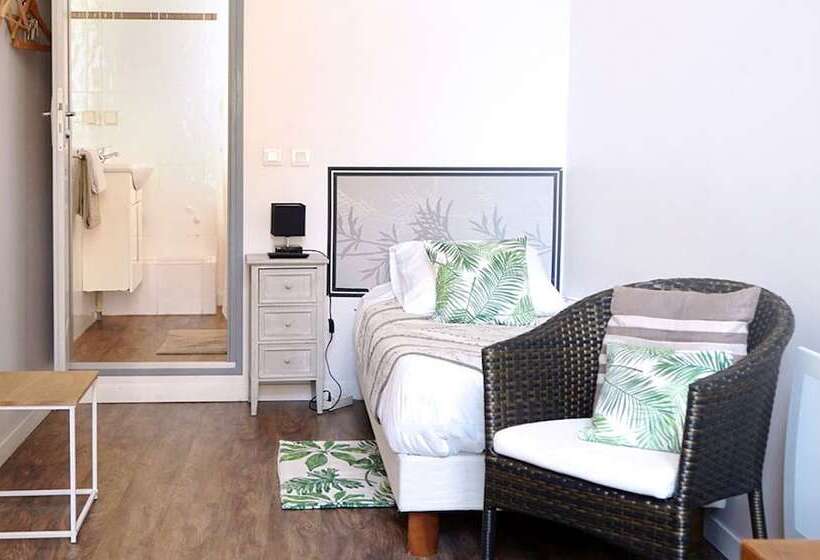 חדר סטנדרט יחיד, Croix Baragnon