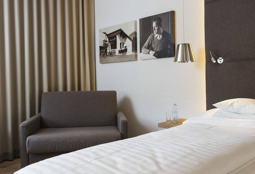 Deluxe Rum, Das Reisch