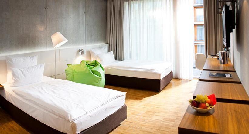 اتاق استاندارد, Factory