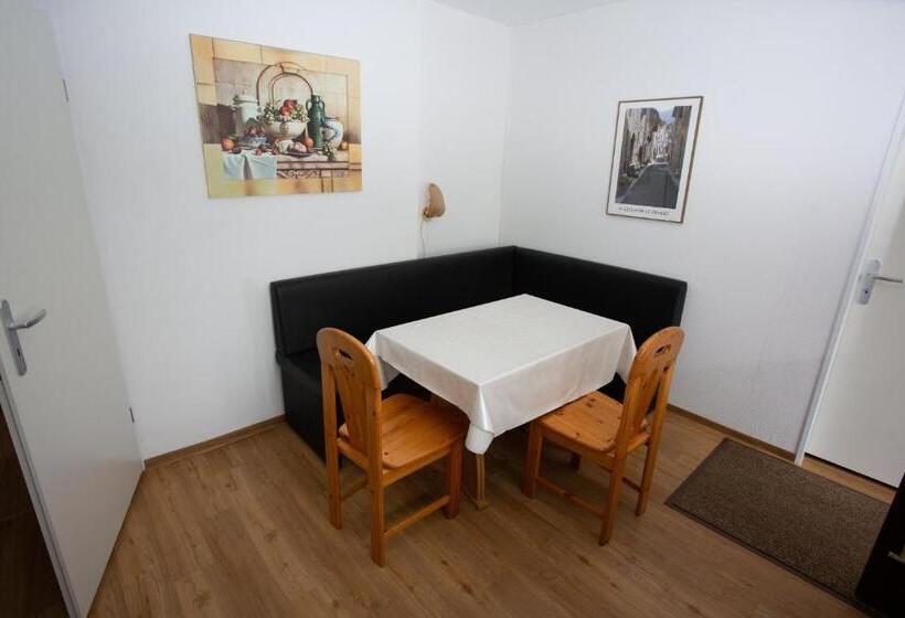 带1个卧室带花园景观的公寓, Gästehaus Am Vogelsang