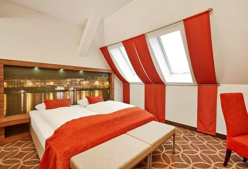 اتاق لوکس, H+ Hotel Lübeck