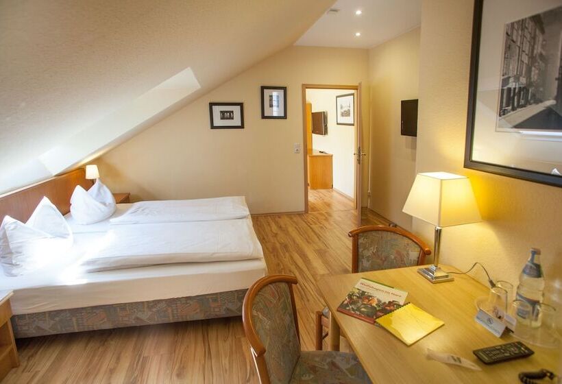 اتاق استاندارد, Im Tannengrund