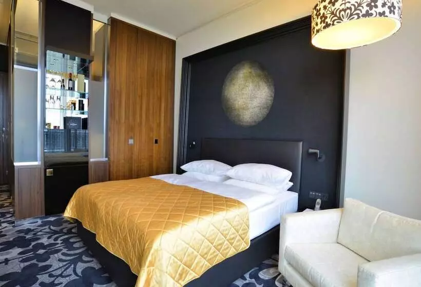 Superior Room, Kameha Grand Bonn