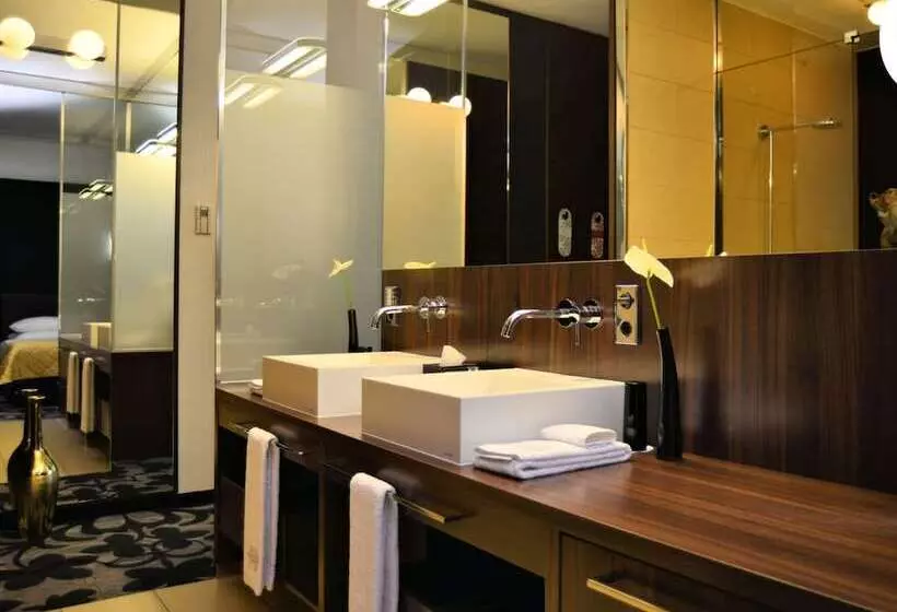 Junior Suite, Kameha Grand Bonn
