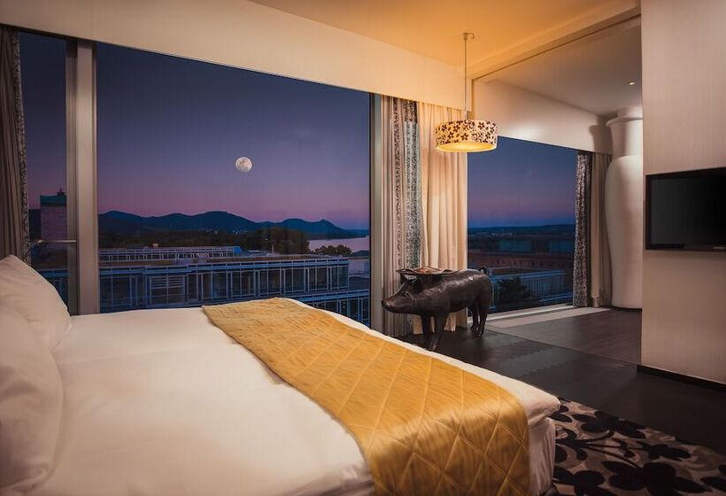 Королевский Люкс, Kameha Grand Bonn