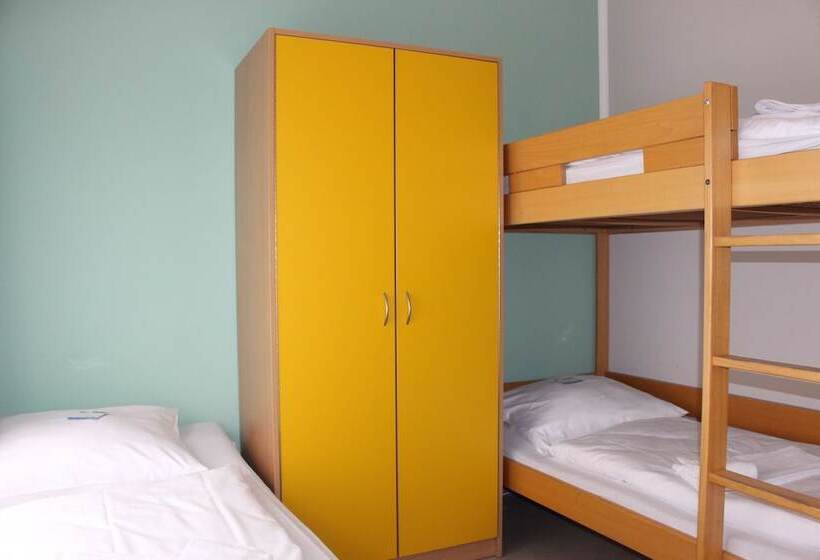 اتاق استاندارد سه نفره, Martas Gästehäuser Hauptbahnhof Berlin