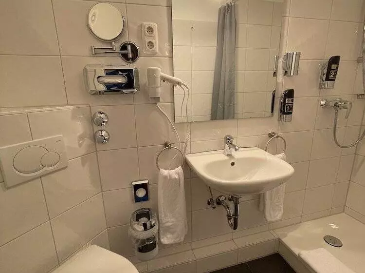 スタンダードルーム, Mintarder Wasserbahnhof