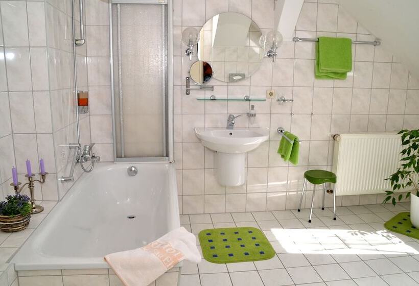 חדר סטנדרט יחיד, Parkhotel Helene