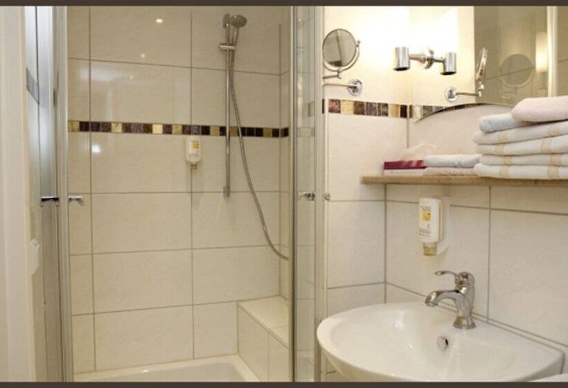 家庭间, Park Waldlust